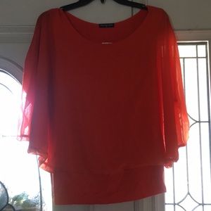 Brand New top - perfect for fall!